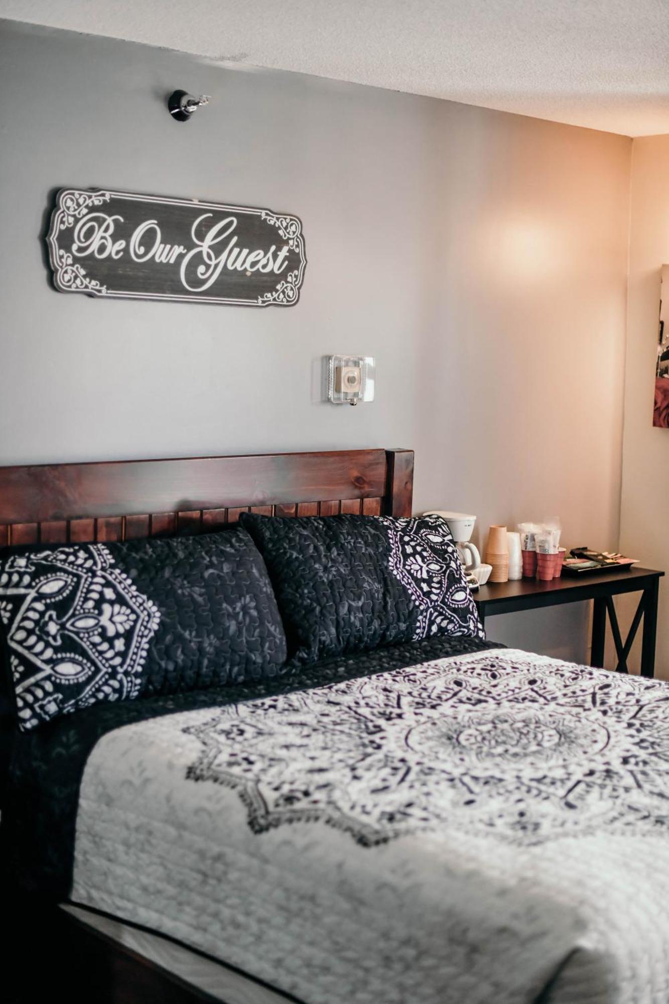 Briarwood Motor Inn Lincoln Екстериор снимка