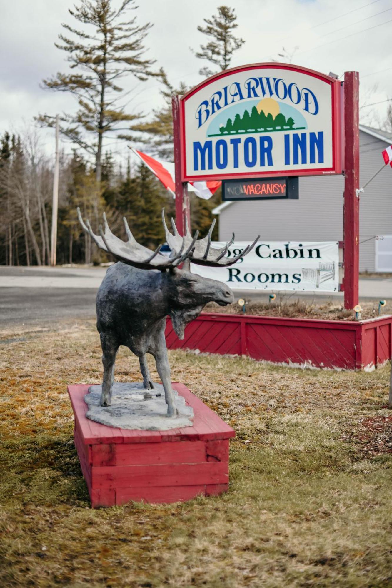 Briarwood Motor Inn Lincoln Екстериор снимка