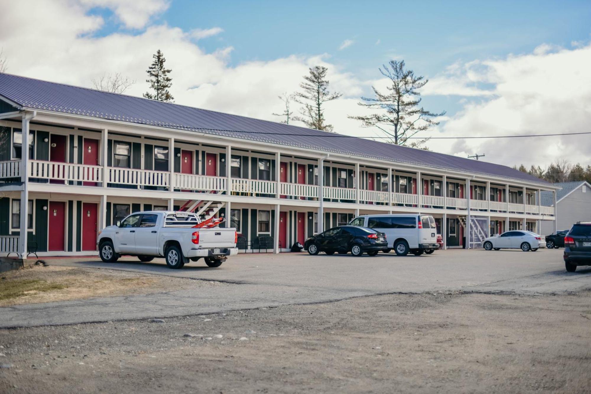 Briarwood Motor Inn Lincoln Екстериор снимка